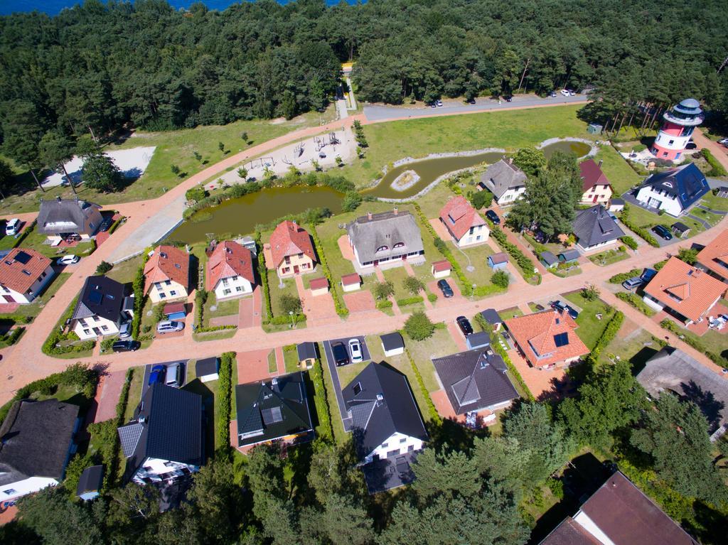 Ferienhaus Emmely Nur Wenige Gehminuten Zum Strand Ruhig Glowe Bagian luar foto